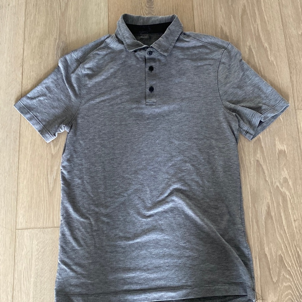 Men’s Lululemon gray polo size small